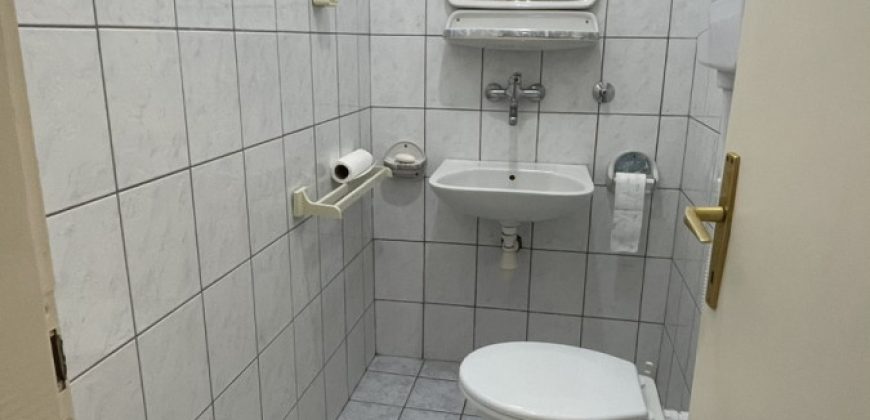 Trosoban stan 72 m2 – Mejdan