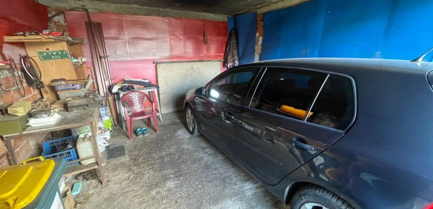 Stambeni objekat 150m2 i placa 2353m2 – Trn