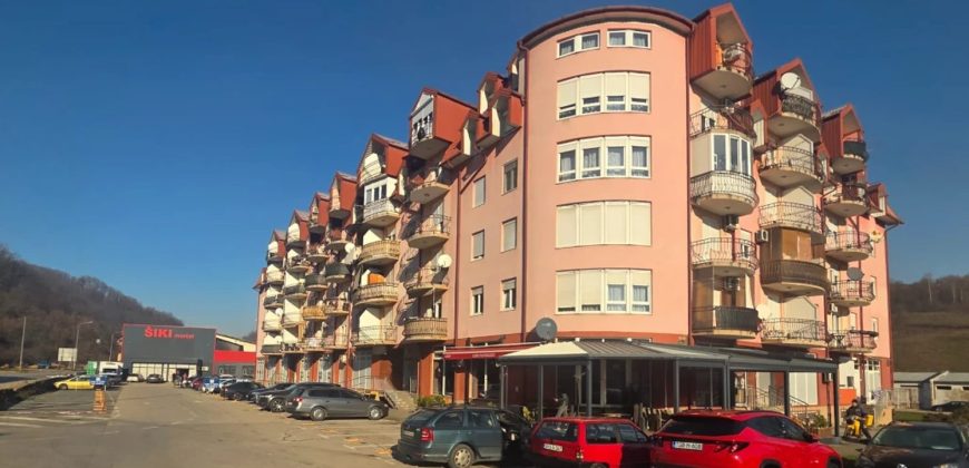 Poslovni prostor 232,25 m2 – Lauš
