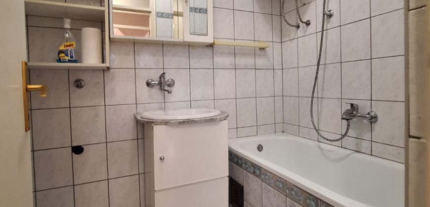 Trosoban stan 72 m2 – Mejdan