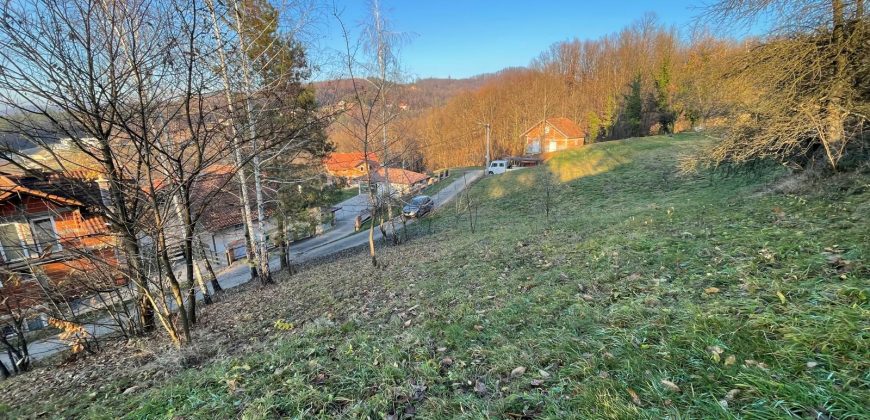 Zemljište 1056 m2 – Gornja Česma