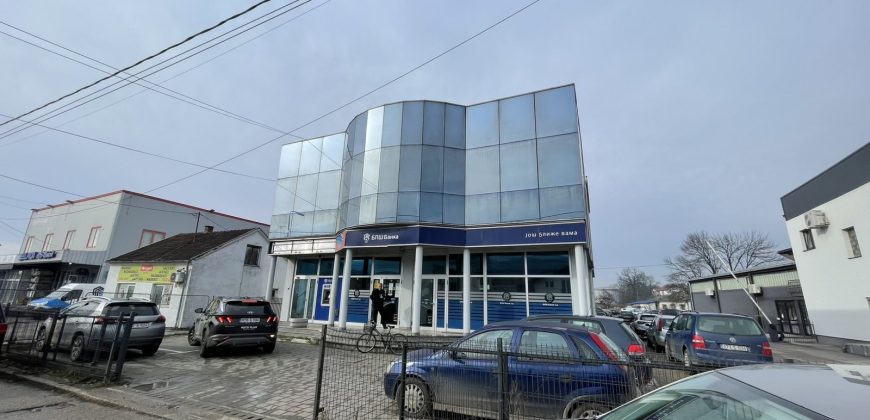 Poslovni prostor 220 m2 – Derviši