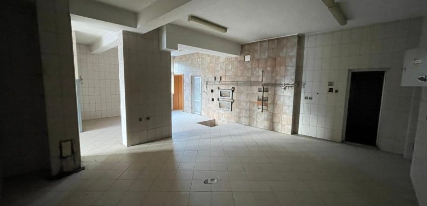 Stambeno poslovni objekat 370 m2 – Klašnice
