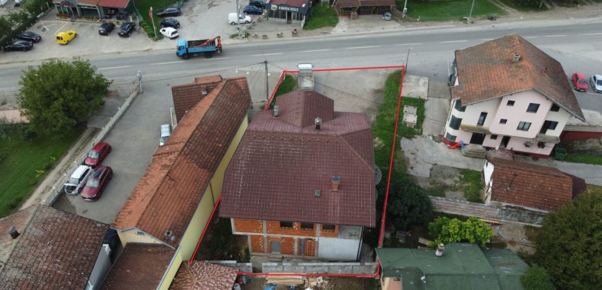 Stambeno poslovni objekat 370 m2 – Klašnice