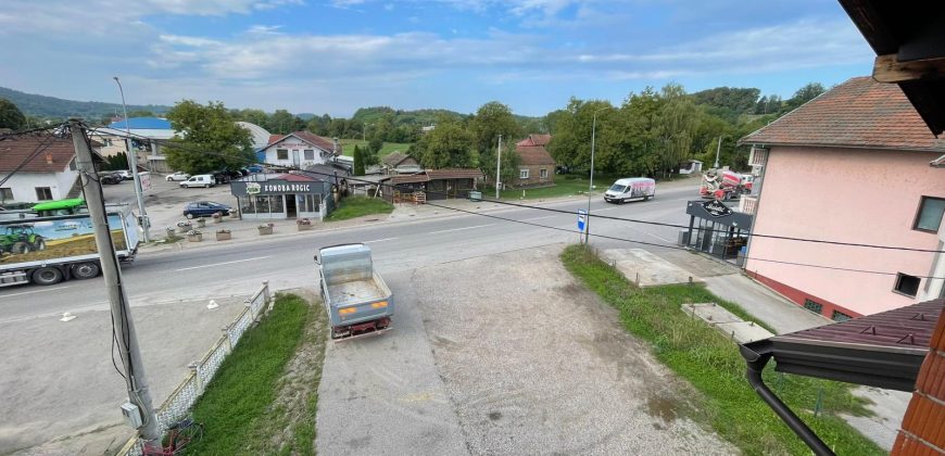 Stambeno poslovni objekat 370 m2 – Klašnice