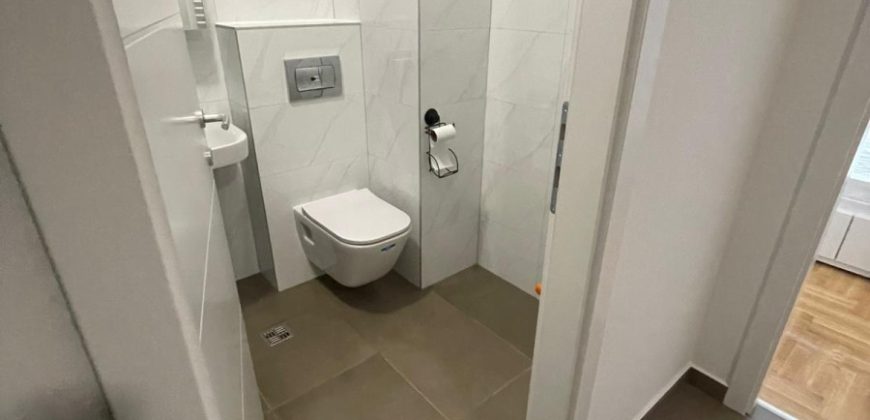 Trosoban stan 61 m2 – Borik