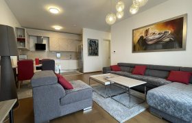 Trosoban stan 85 m2 – Centar