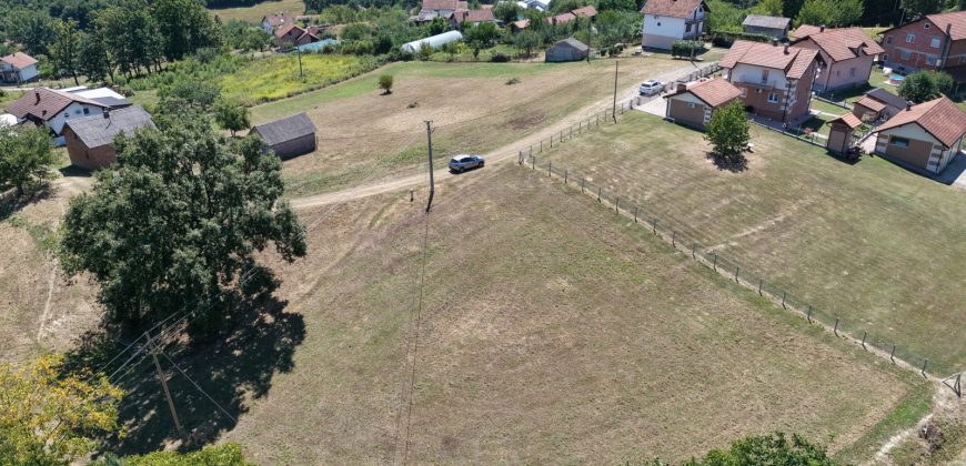 Prodaju se placevi od 500m2 do 1000m2 – Laktaši