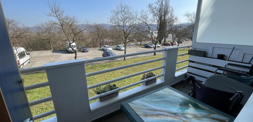 Dvoiposoban stan 65 m2 – Ada