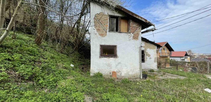 Građevinsko zemljište 250 m2 – Mejdan
