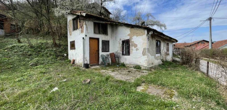 Građevinsko zemljište 250 m2 – Mejdan