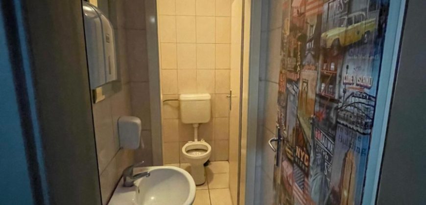 Poslovni prostor 45m2 – kafe bar – Čaire