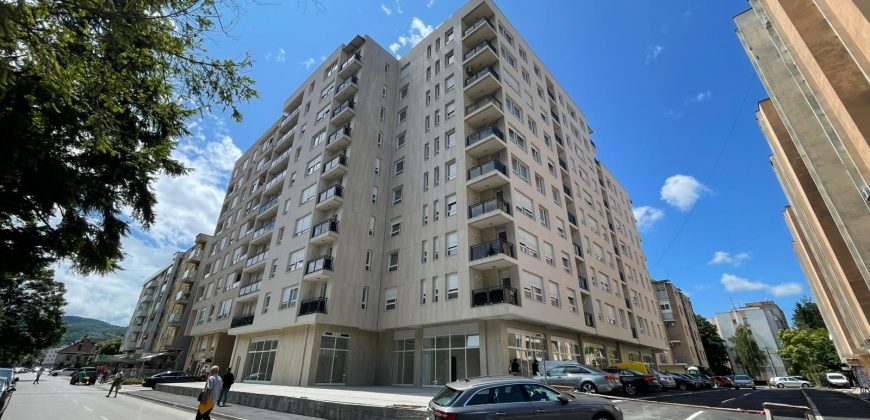 Trosoban stan 74,21m2 sa garažnim mjestom – Centar