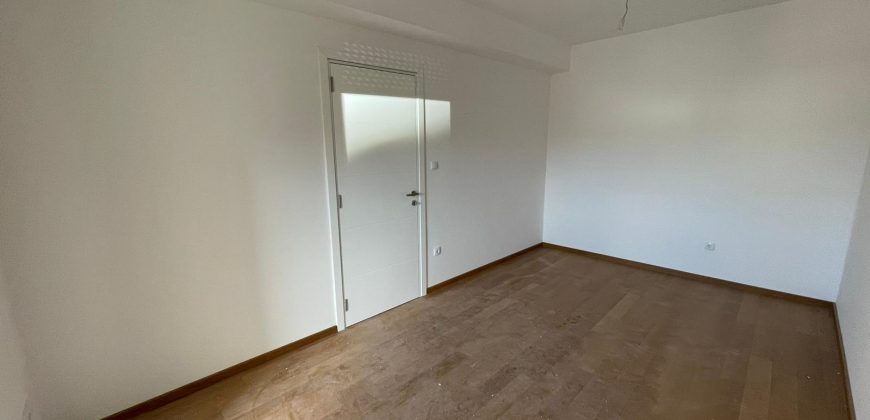 Trosoban stan 74,21m2 sa garažnim mjestom – Centar