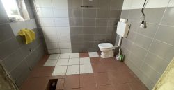 Vikendica 70 m2 i placa 1070m2 – Slatina
