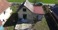Vikendica 70 m2 i placa 1070m2 – Slatina