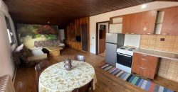 Četvorosoban stan 80m2 (sprat kuće) – Borik