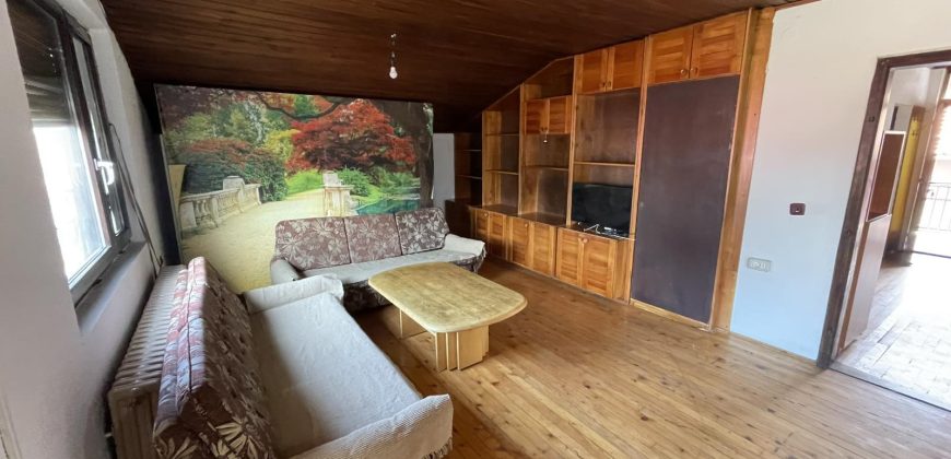 Četvorosoban stan 80m2 (sprat kuće) – Borik