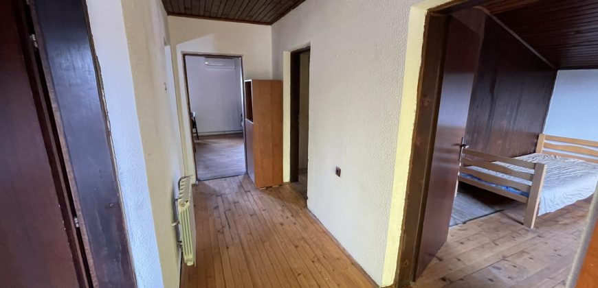 Četvorosoban stan 80m2 (sprat kuće) – Borik