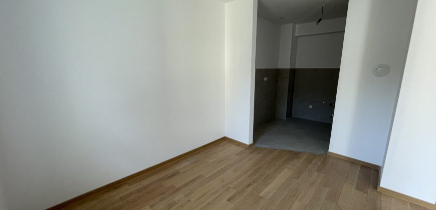 Dvosoban stan 64m2 sa garažnim mjestom – Centar