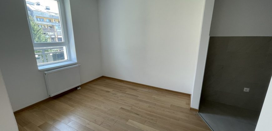 Dvosoban stan 64m2 sa garažnim mjestom – Centar