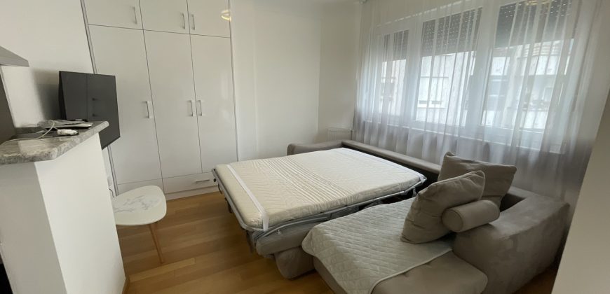 Garsonjera 28m2 sa parking mjestom – Nova Varoš