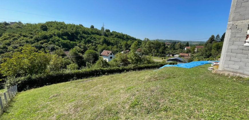 Kuća 100 m2 na placu od 1363 m2 – Ramići