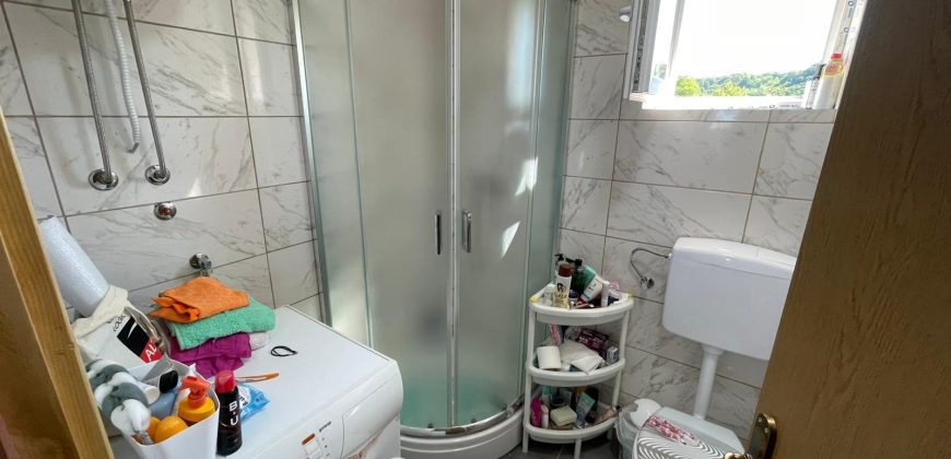 Kuća 100 m2 na placu od 1363 m2 – Ramići