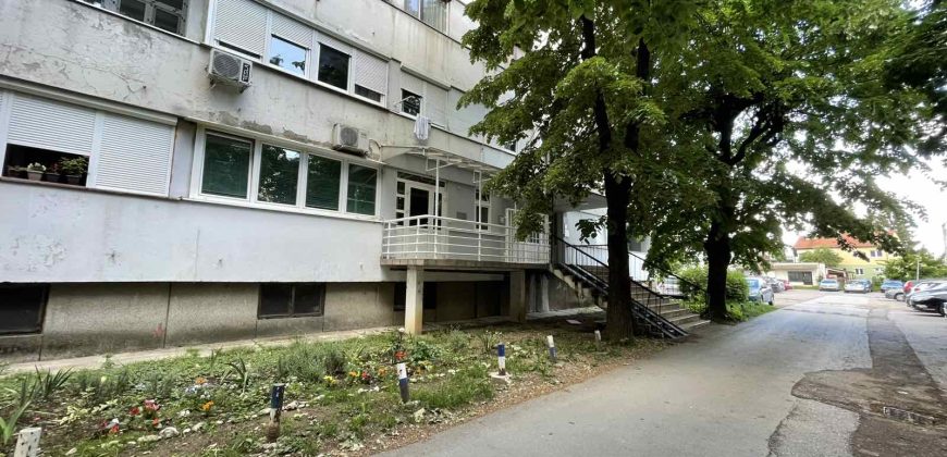 Poslovni prostor 55 m2 – Mejdan