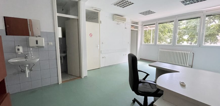 Poslovni prostor 55 m2 – Mejdan