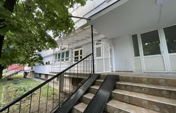 Poslovni prostor 55 m2 – Mejdan