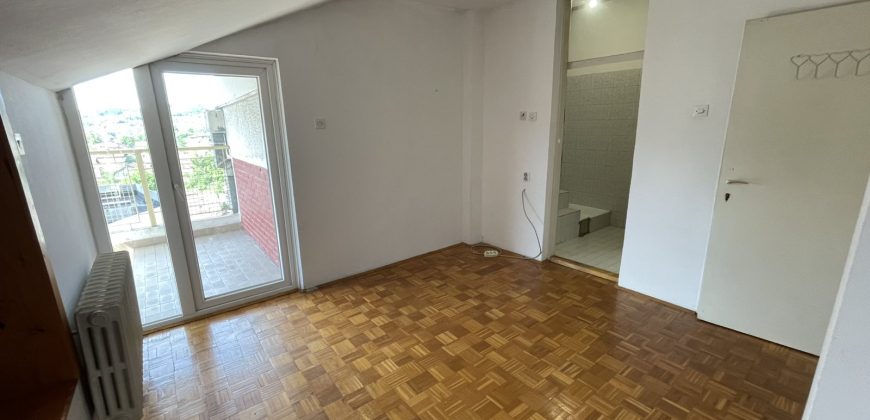 Četvorosoban stan 86 m2 – Naselje Mjesec