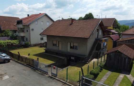 Stambeni objekat (kuća) 260 m2 – Budžak