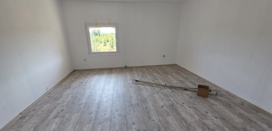 Kuća sa pomoćnim objektima – Veliko Blaško