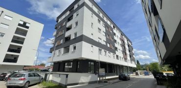 Trosoban stan 54m2 sa garažnim mjestom – Ada