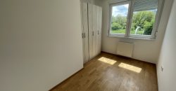 Trosoban stan 54m2 sa garažnim mjestom – Ada