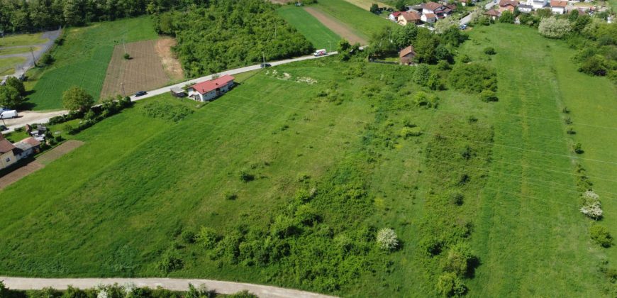 Zemljište 4823 m2 – Medeno polje