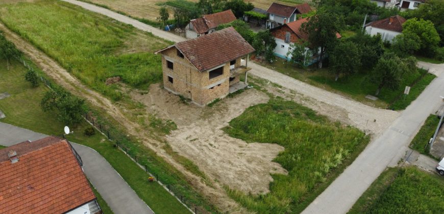 Kuća u izgradnji 120 m2 – Jablan