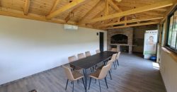Prodaju se tri stambena objekta sa ladarom – Starčevica