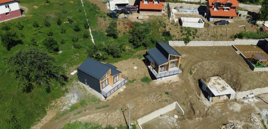 Dvije kuće sa panoramskim pogledom – Starčevica