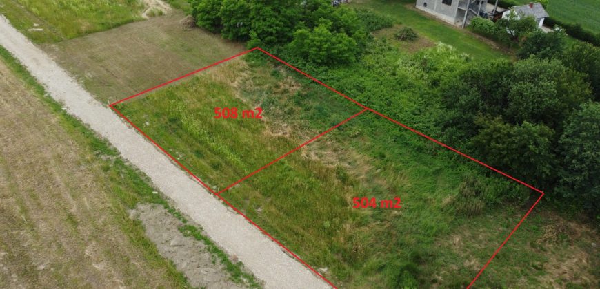 Prodaju se placevi 504m2 i 508m2 – Jablan