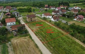 Plac 553 m2- Jablan