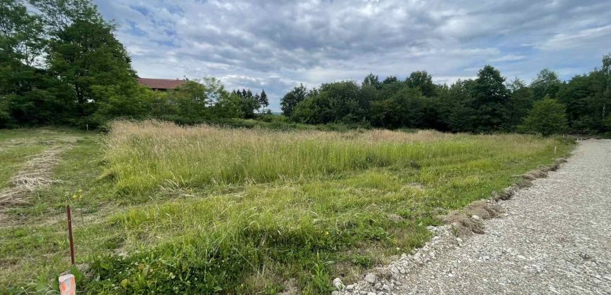 Prodaju se placevi 553m2 i 599m2 – Jablan