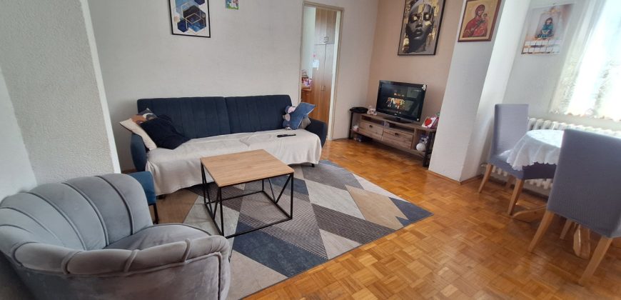Trosoban stan 61 m2 – Starčevica