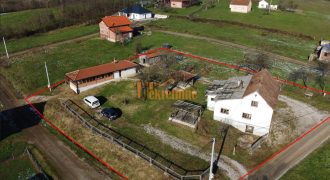 Prodaje se kuća sa ladarom – Kuljani