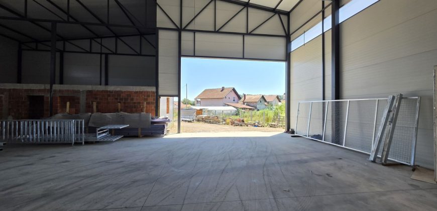 Poslovni objekat (hala) 780 m2 – Dragočaj
