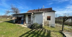 Prodaje se kuća sa ladarom – Kuljani