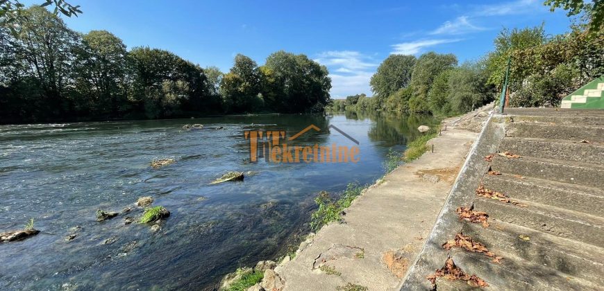 Stambeno poslovni objekat 280 m2 – Glamočani