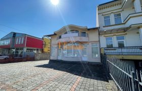 Stambeno poslovni objekat 280 m2 – Glamočani