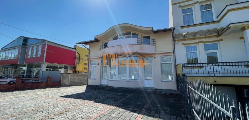 Stambeno poslovni objekat 280 m2 – Glamočani